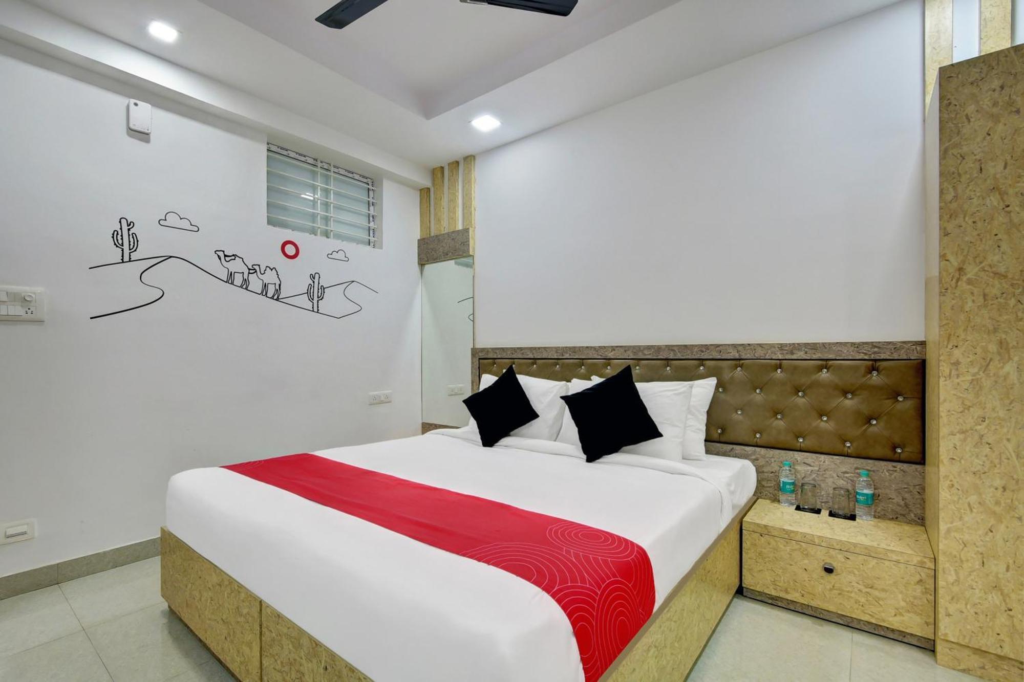 Super Grand Collection O Near Sarjapur Road Near 7D Voyage Hotell Bangalore Exteriör bild