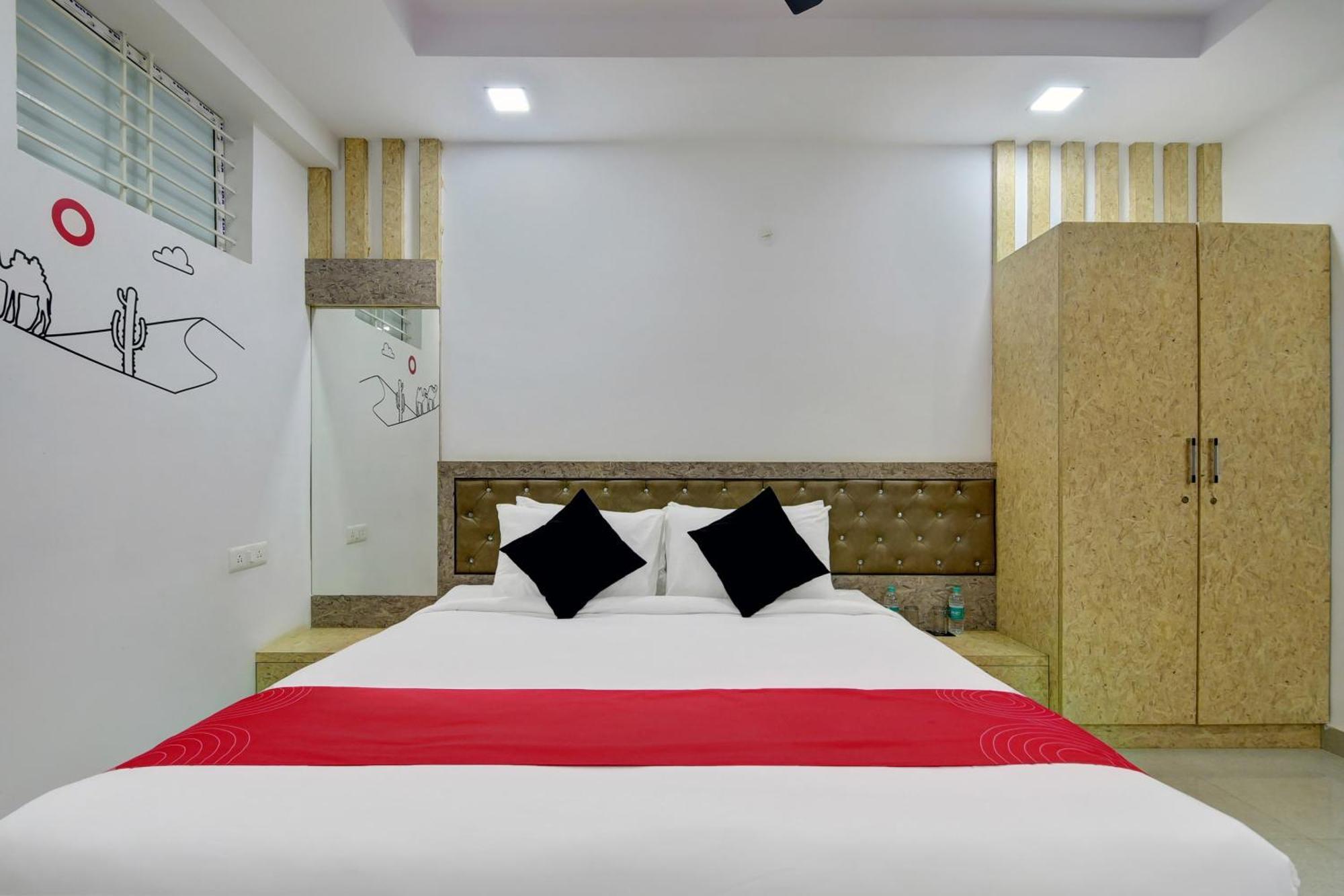 Super Grand Collection O Near Sarjapur Road Near 7D Voyage Hotell Bangalore Exteriör bild