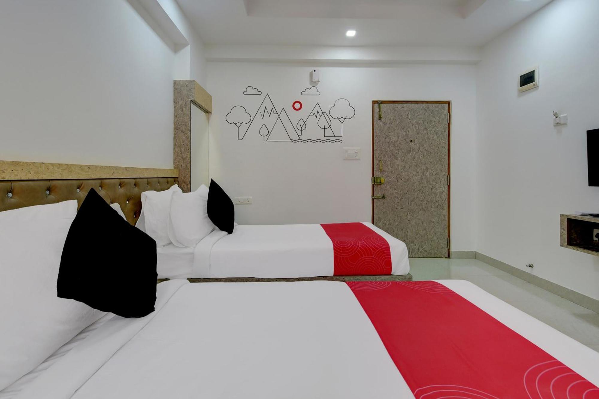 Super Grand Collection O Near Sarjapur Road Near 7D Voyage Hotell Bangalore Exteriör bild