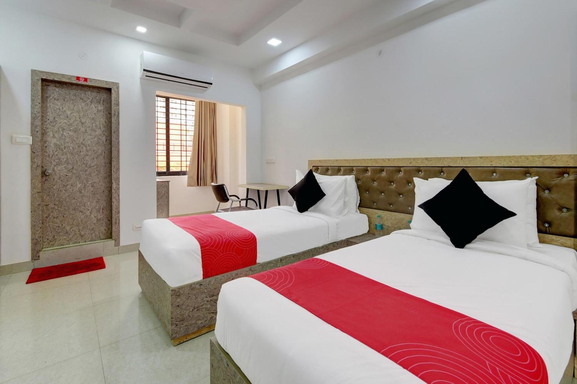 Super Grand Collection O Near Sarjapur Road Near 7D Voyage Hotell Bangalore Exteriör bild