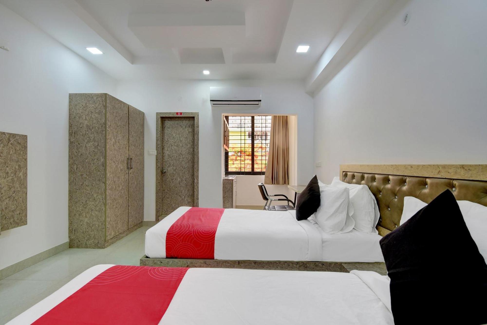 Super Grand Collection O Near Sarjapur Road Near 7D Voyage Hotell Bangalore Exteriör bild
