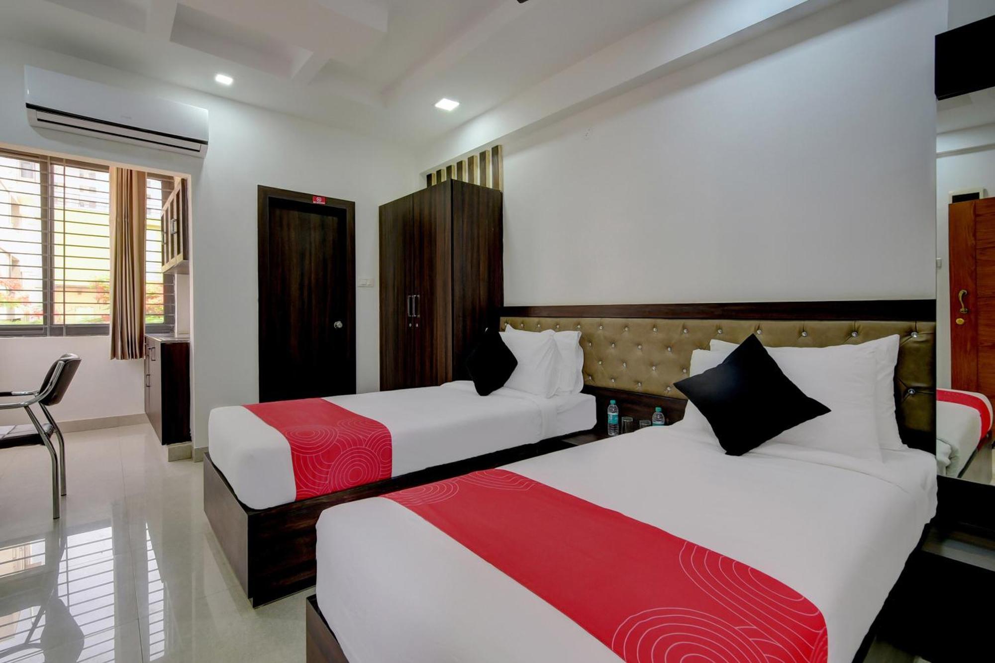 Super Grand Collection O Near Sarjapur Road Near 7D Voyage Hotell Bangalore Exteriör bild