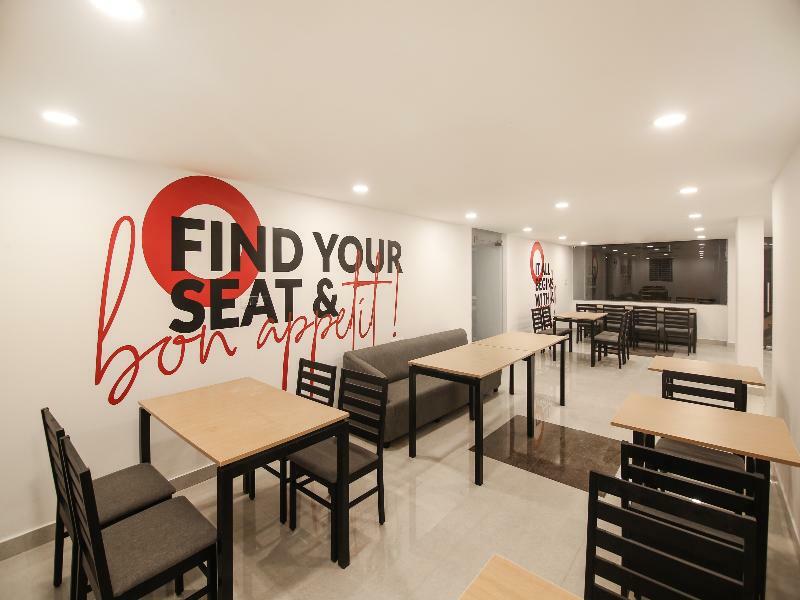 Super Grand Collection O Near Sarjapur Road Near 7D Voyage Hotell Bangalore Exteriör bild