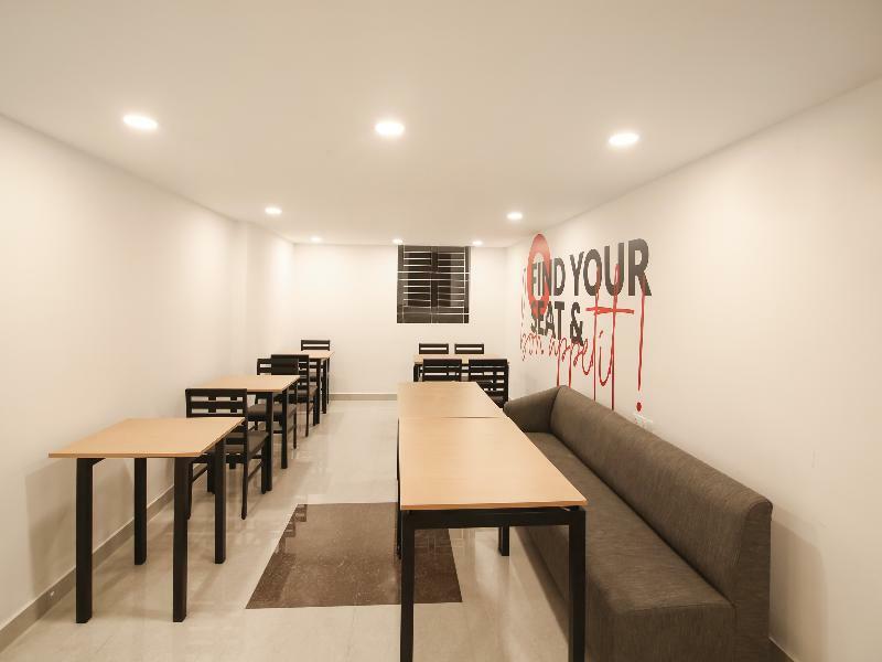 Super Grand Collection O Near Sarjapur Road Near 7D Voyage Hotell Bangalore Exteriör bild